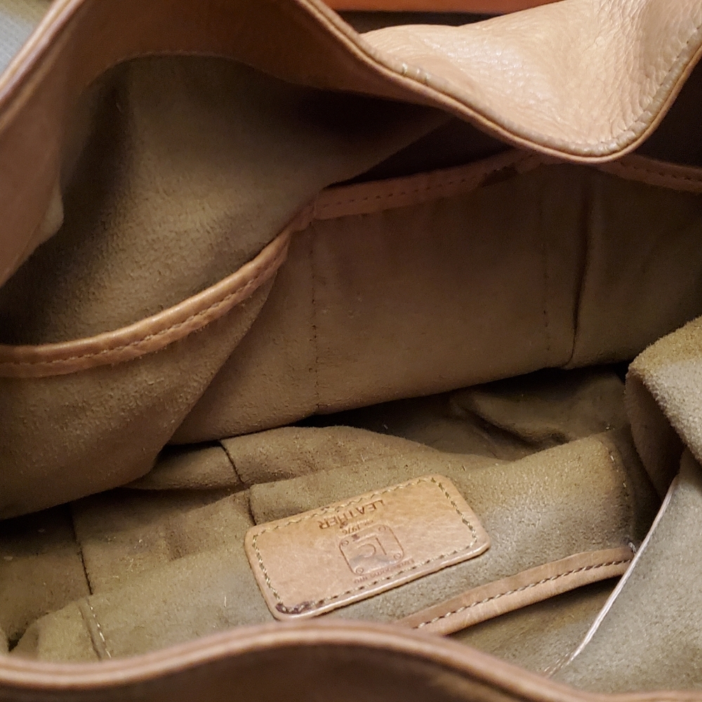 handbag - Picture 3 of 6